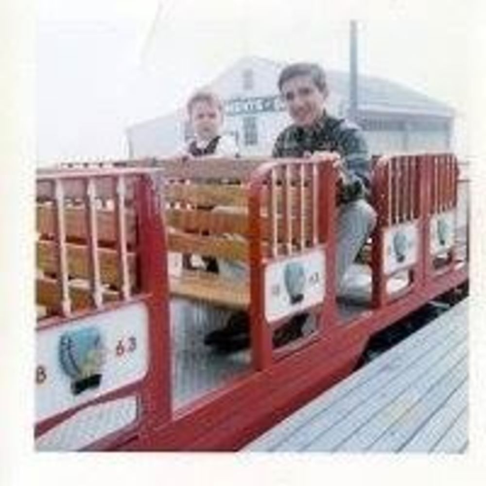 Meet your Posher, Pamela